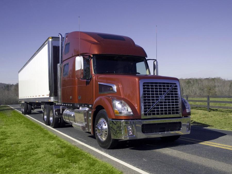  Volvo VT880 2005 года  (фото 10 из 13)